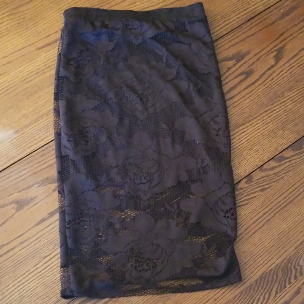 Black Lace 3/4 skirt